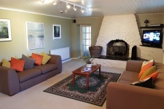Caldey House - Lounge2